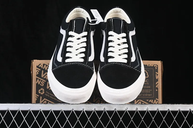 All categories Vans Vans series Vans Low Vans low top Vans Old Skool Vans low-top casual skateboard shoes VN0005UB1KP